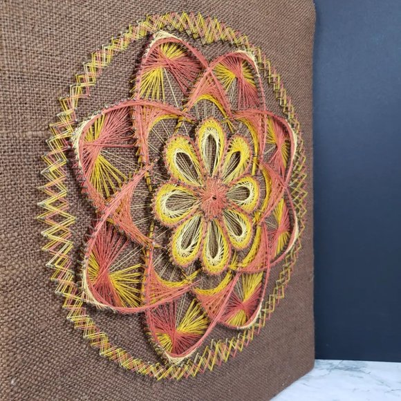 Mandala String Art Wall Decor Encased Vintage - Picture 10 of 16